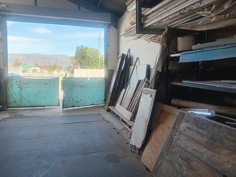 Commercial Property for Sale in Onverwacht Western Cape
